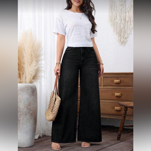 Denim - Women's Black Denim Wide-Leg Pants Jeans